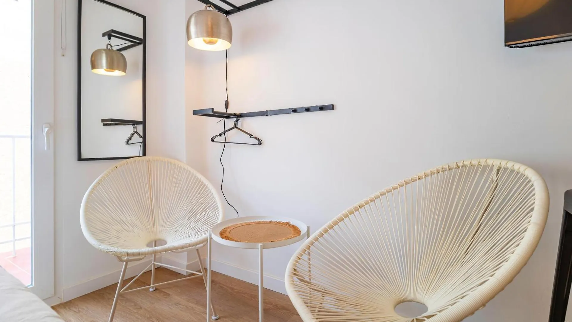 Beautiful Apartment In Torremolinos With Kitchen contacts